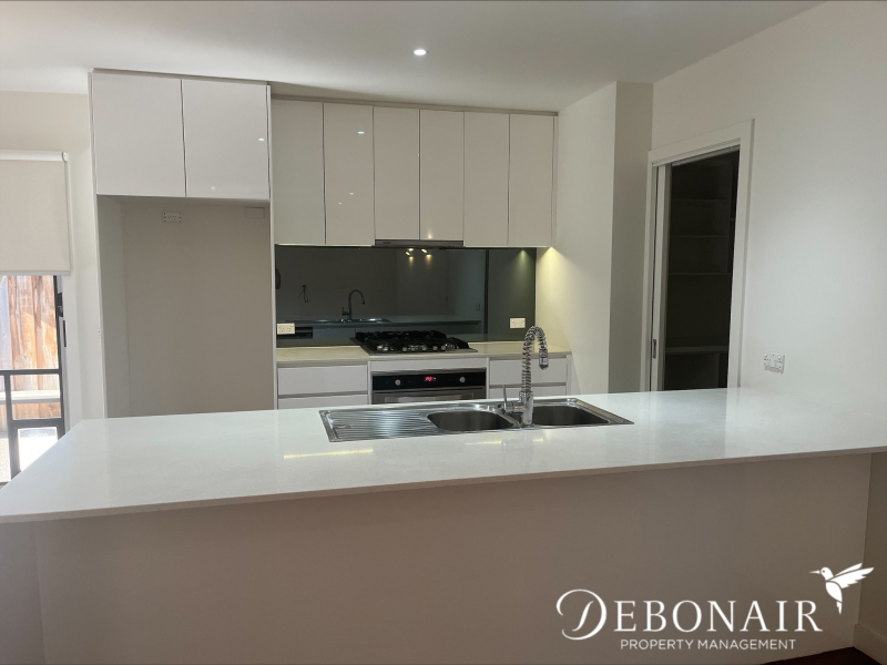 4 Wattlepark Ave, Bell Park, VIC 3215 Australia