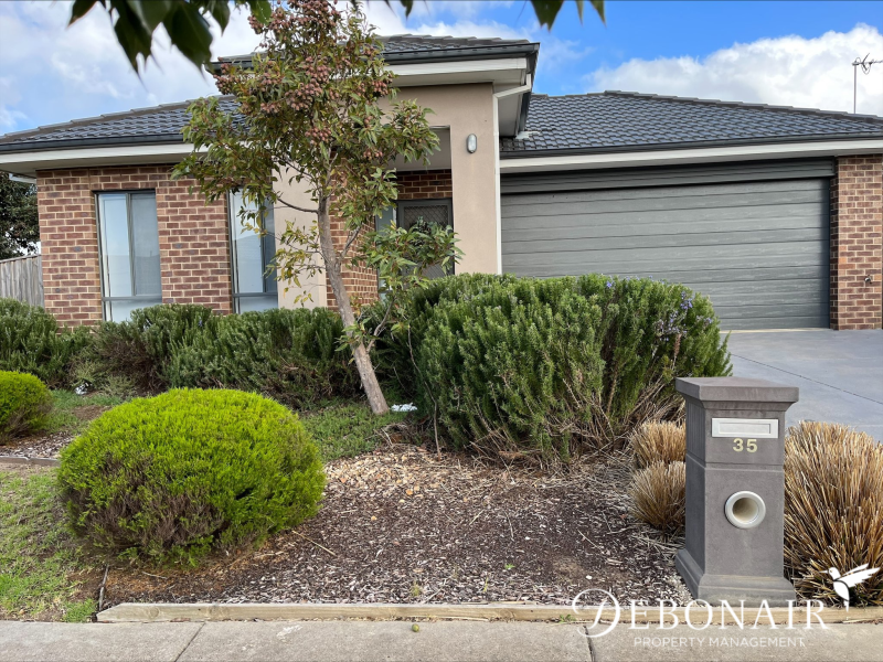 35 Whitfords Drive, Armstrong Creek, VIC 3217