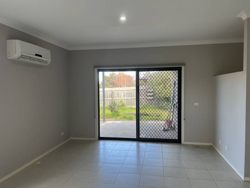 35 Whitfords Drive, Armstrong Creek, VIC 3217