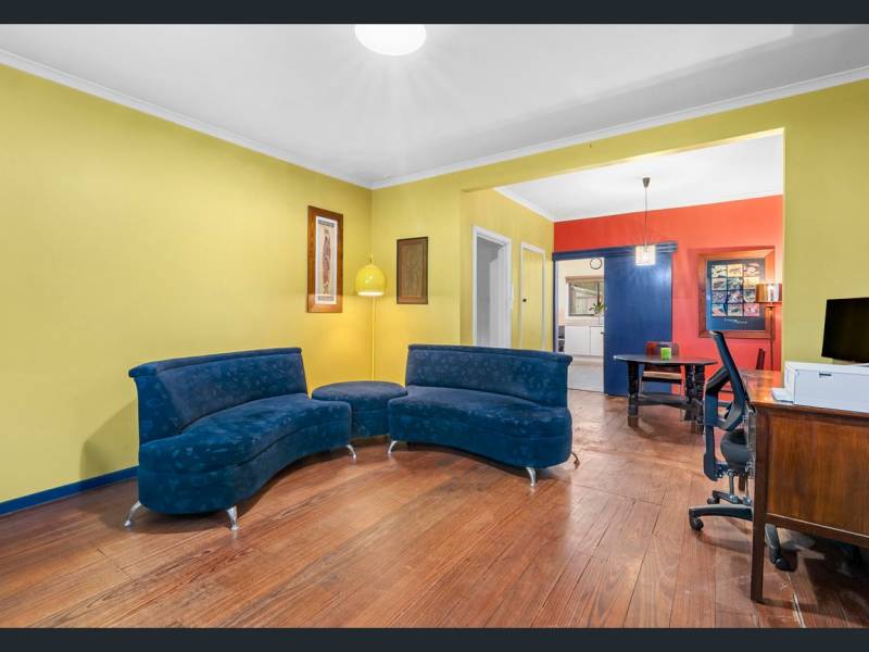 19 Myrtle Grove, North Shore, VIC 3214 Australia