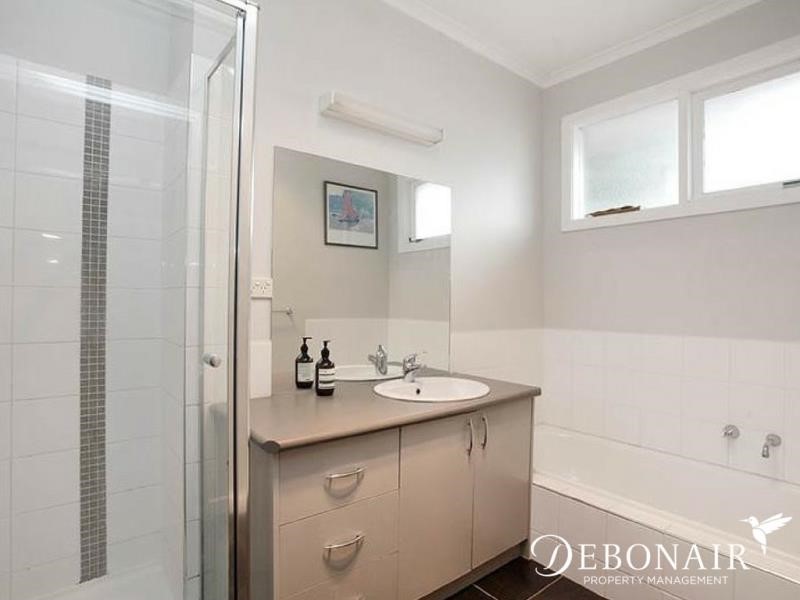 52 Pioneer Road, Grovedale, VIC 3216