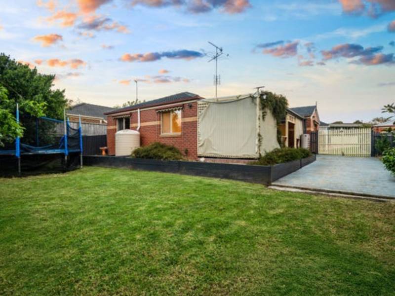 12 Hannan Crescent, Leopold, VIC 3224 Australia