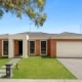 21 Carstairs Cl, Grovedale, VIC 3216 Australia