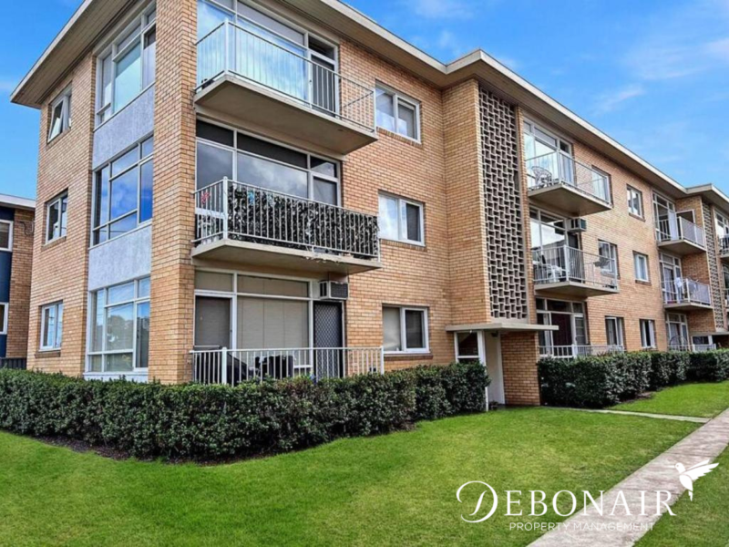 10/17A The Esplanade, GEELONG, VIC 3220