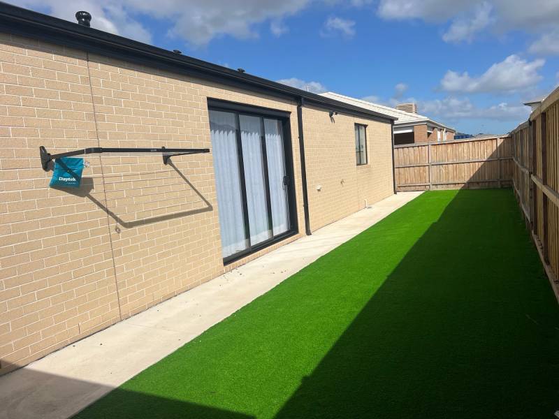 17 Skipton St, Lara, VIC 3212 Australia