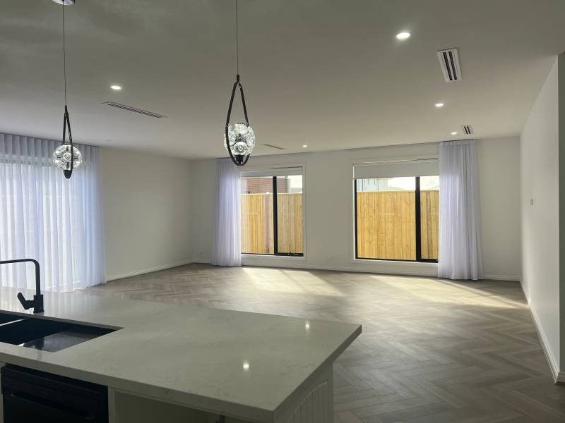 17 Skipton St, Lara, VIC 3212 Australia