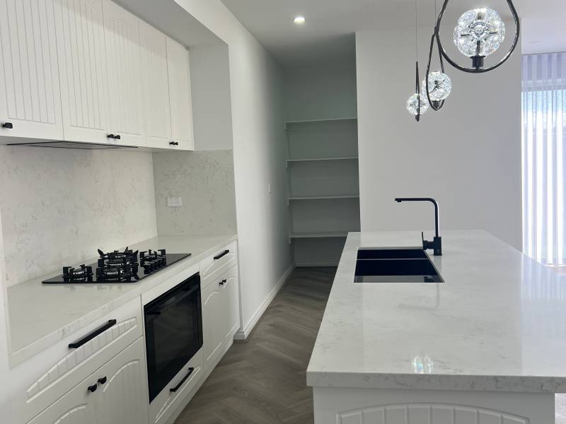 17 Skipton St, Lara, VIC 3212 Australia